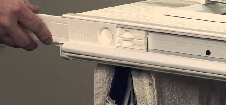 aluminum storefront door repair Hialeah